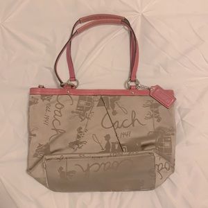 Coach 1941 Pink and Tan Purse w Coach Horse & Carriage Logo